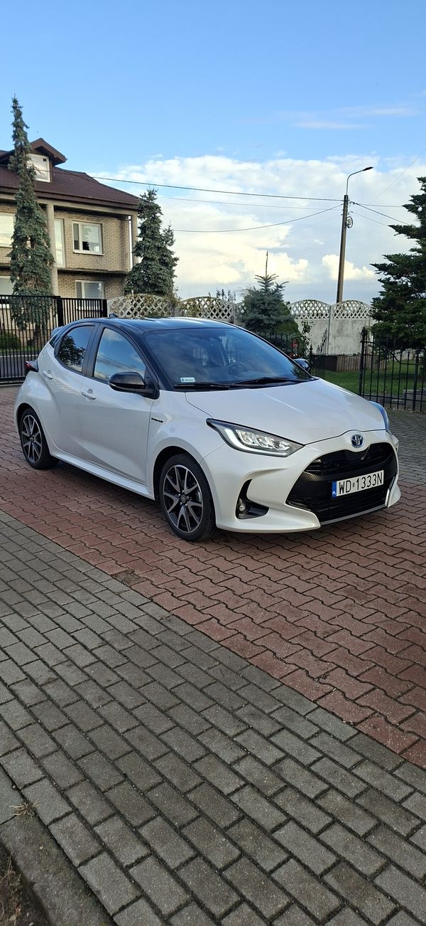 Toyota Yaris 1.5 Hybrid 2021
