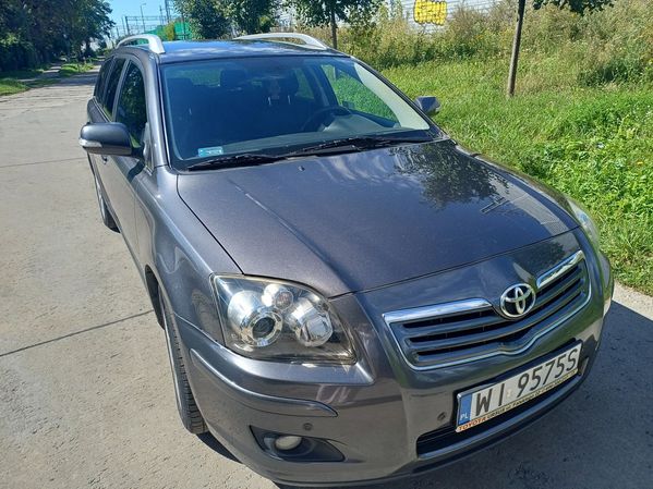 Toyota Avensis Toyota Avensis II Kombi 2.0 D-4D 126 KM | Niski Przebieg 186 tys. km |