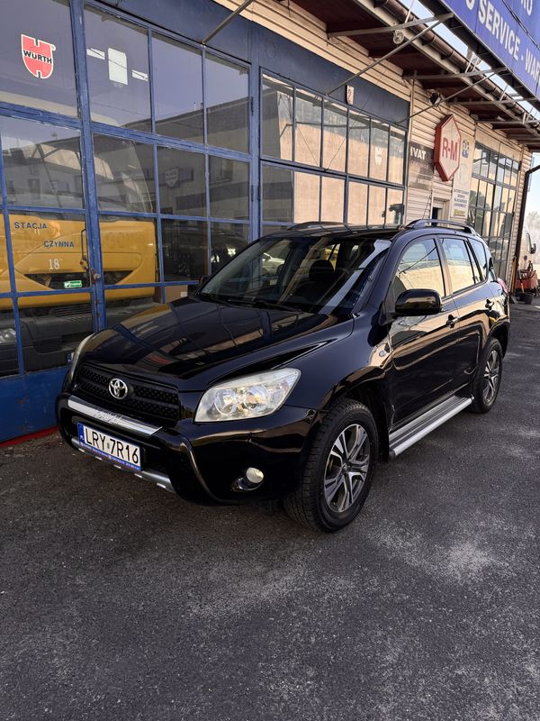 Toyota RAV4 D-4D