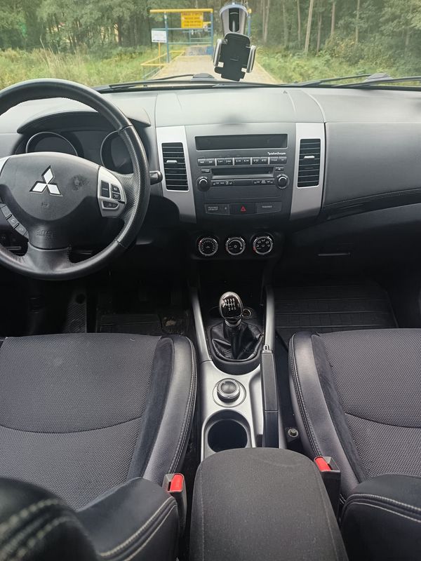 Mitsubishi Outlander 2.3 Diesel 4x4 2011