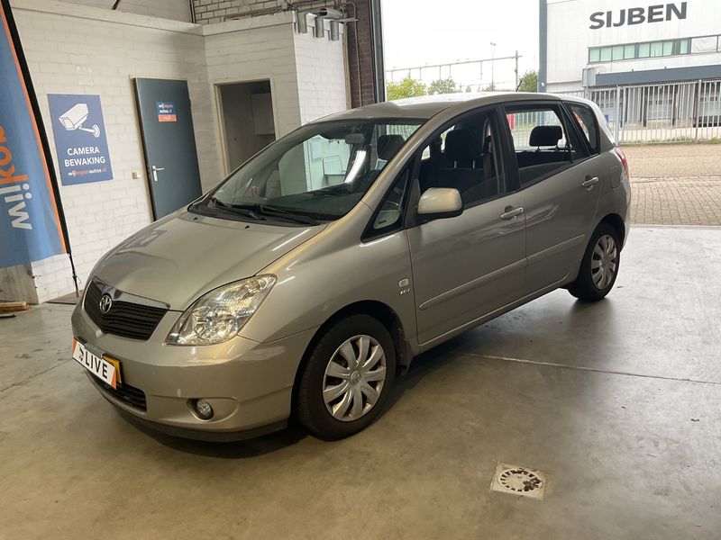 Toyota Corolla Verso 1.8 Sol