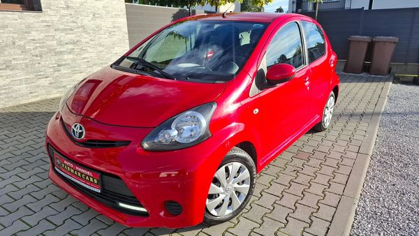 Toyota Aygo 1.0 Petrol 2012