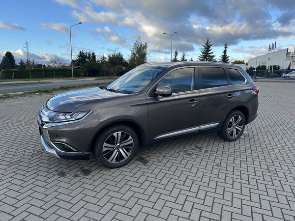 Mitsubishi Outlander 2.0 Petrol 4x4 2019