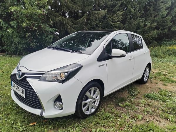 Toyota Yaris 1.5 Hybrid 2015