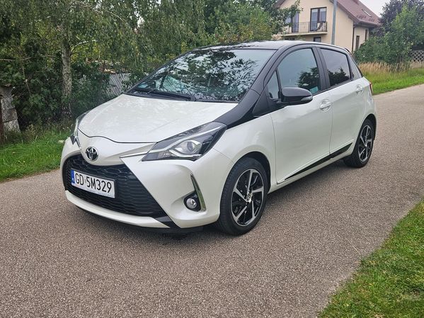 Toyota Yaris Salon Polska Super Stan jak Nowy
