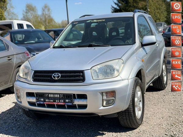 Toyota RAV4 2,0 benz 150KM 4X4 klimatyzacja