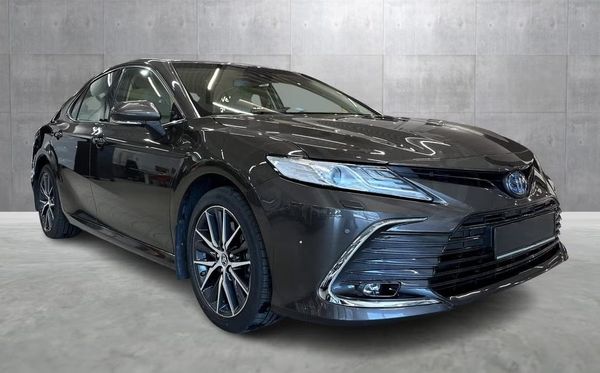 Toyota Camry 2.5 Hybrid 2022