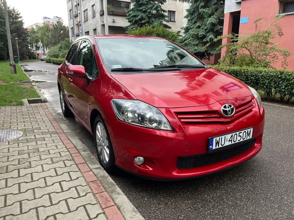 Toyota Auris Toyota Auris 1.8 Valvematic 2010