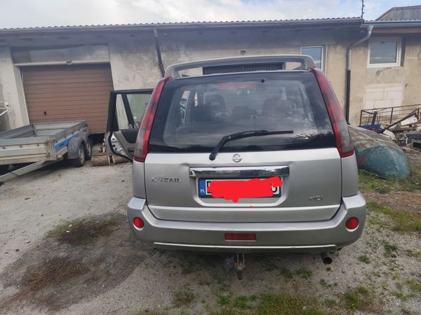 Nissan x trail t30