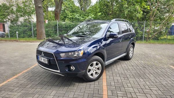 Mitsubishi Outlander 2.0 Petrol 2011