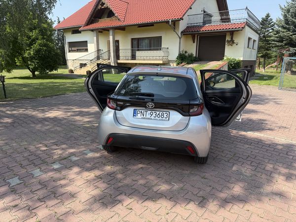 Toyota Yaris 1.0 Petrol 2022