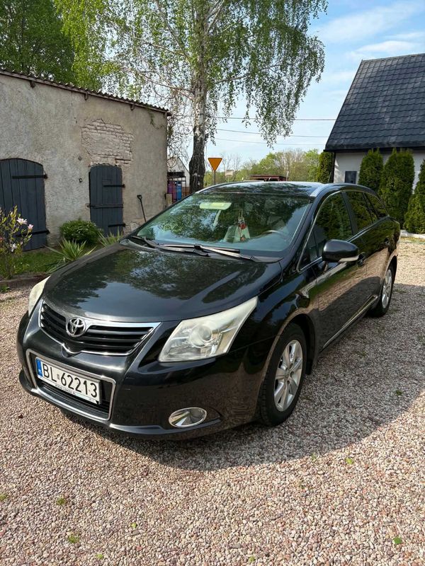 Toyota Avensis 2.0 D-4D 2011