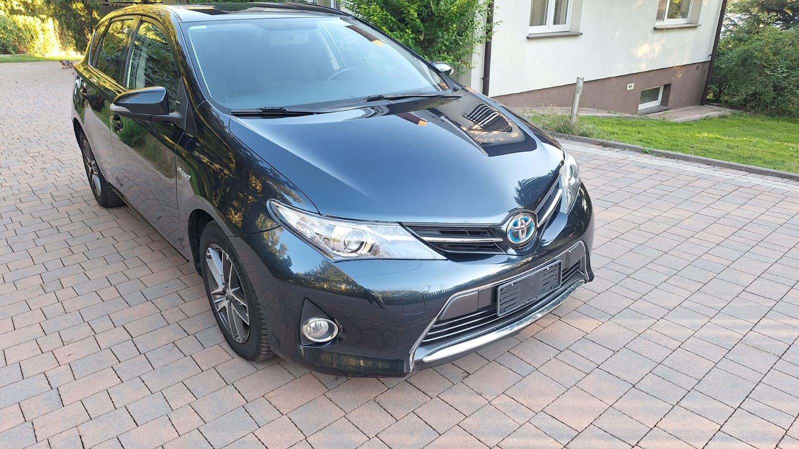 Toyota Auris 1.8 Hybryda