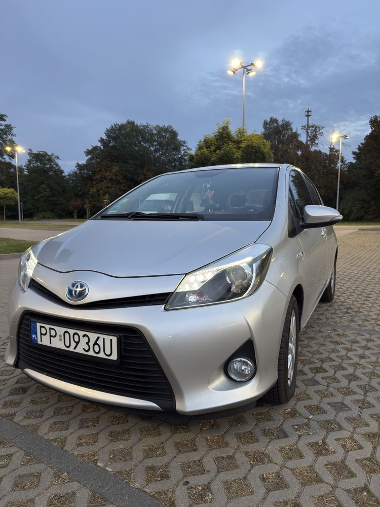 Toyota Yaris 1.5 Hybrid 2012
