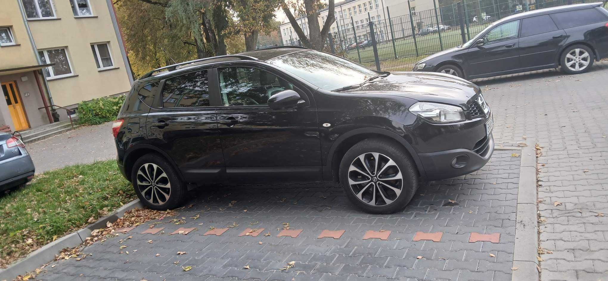 Nissan Qashqai 2.0 Petrol 2013
