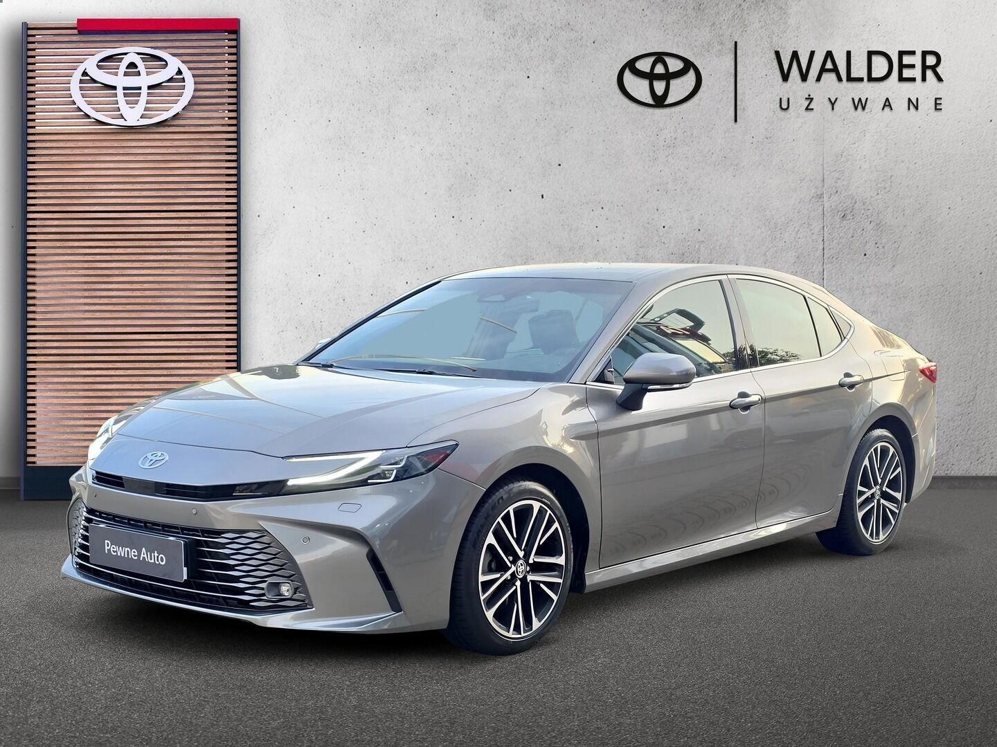 Toyota Camry 2.5 Hybrid 2025