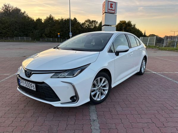 Toyota Corolla Toyota Corolla 1.8 hybrid Comfort + tech, gwarancja producenta.