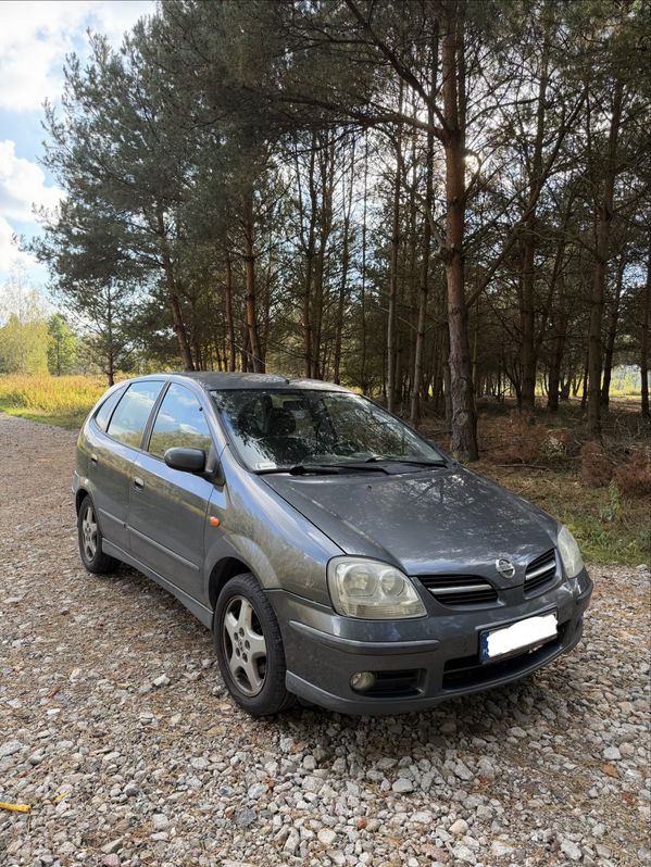 Nissan Almera Tino 1.8 LPG 2005