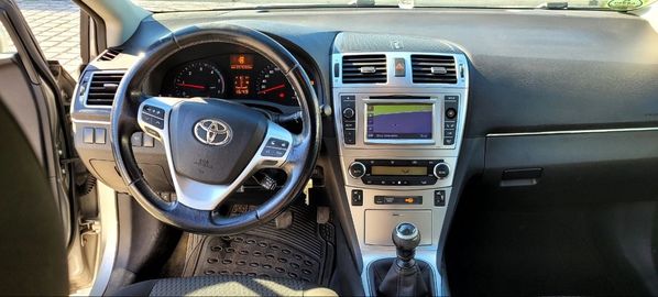 Toyota Avensis 2.2 D-4D 2012