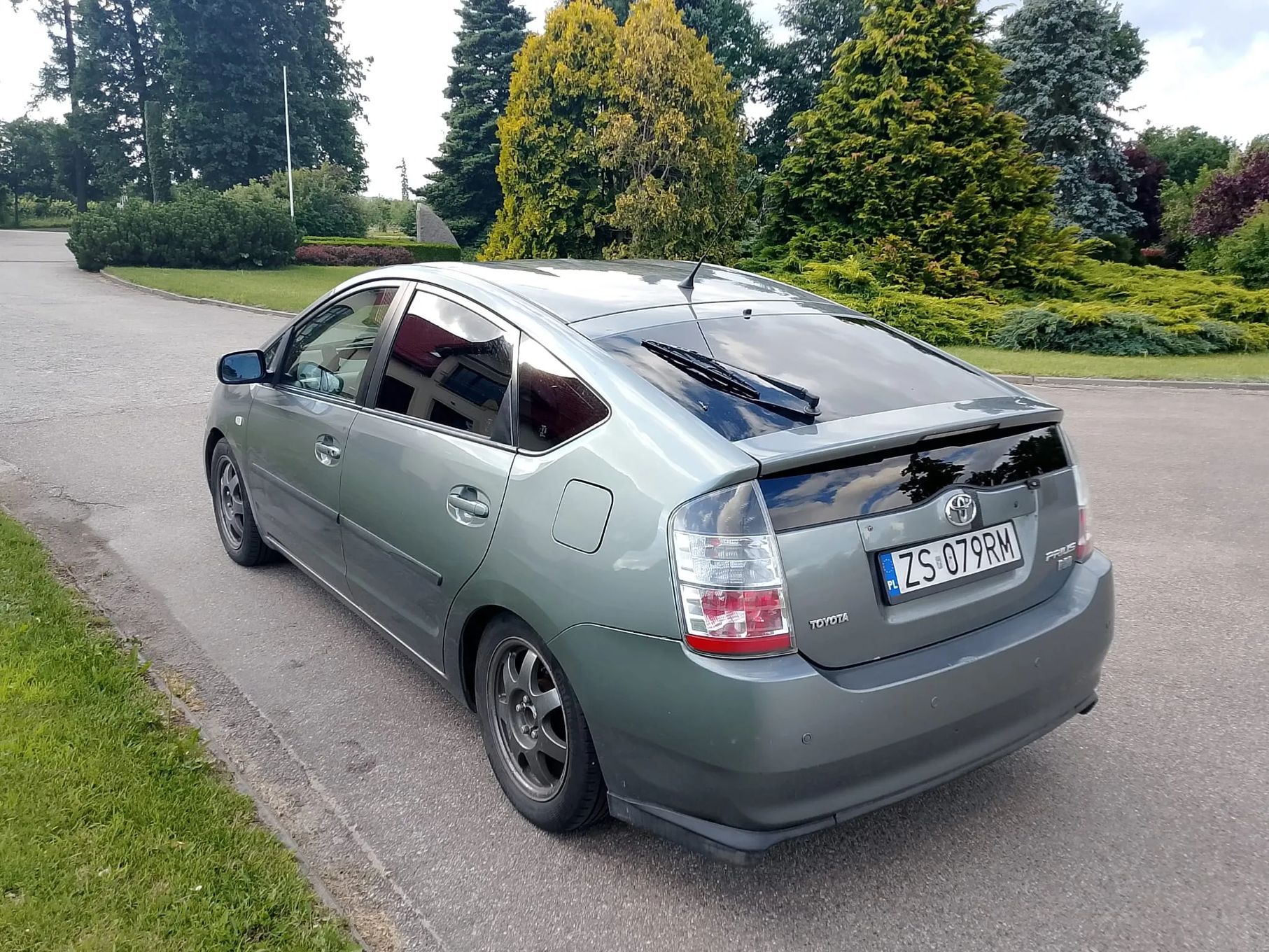 Toyota Prius Toyota Prius 2 Hybrid +gaz LPG 3 lata 2005 zielony
