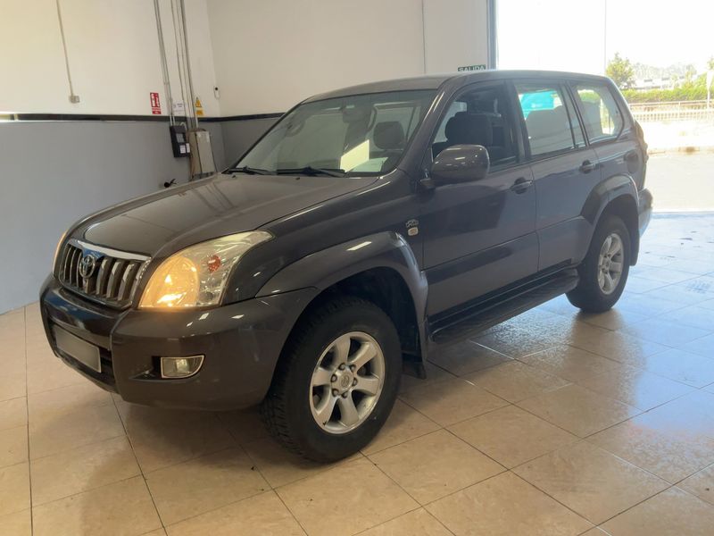 Toyota Land Cruiser 3.0 D-4D