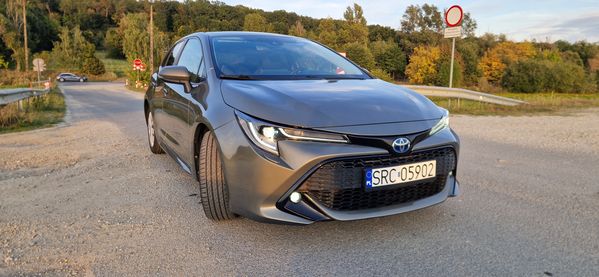 Toyota Corolla Hatchback 1.8 HYBRID