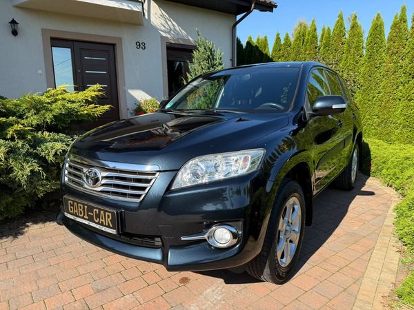 Sliczna Toyota Rav-4 Lift 2011r*2.0 158 KM, Benzyna*4x4 AWD*Klima*Relingi*2komplety kol