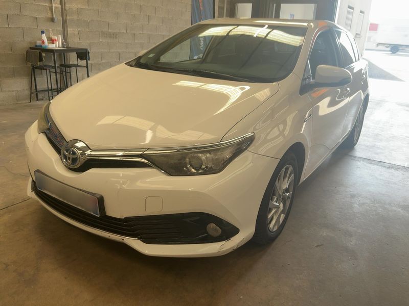 Toyota Auris 1.8 Hybrid Dynamic