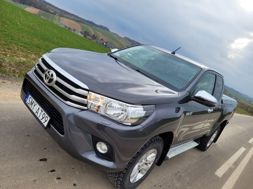 Toyota Hilux 2.4 D-4D