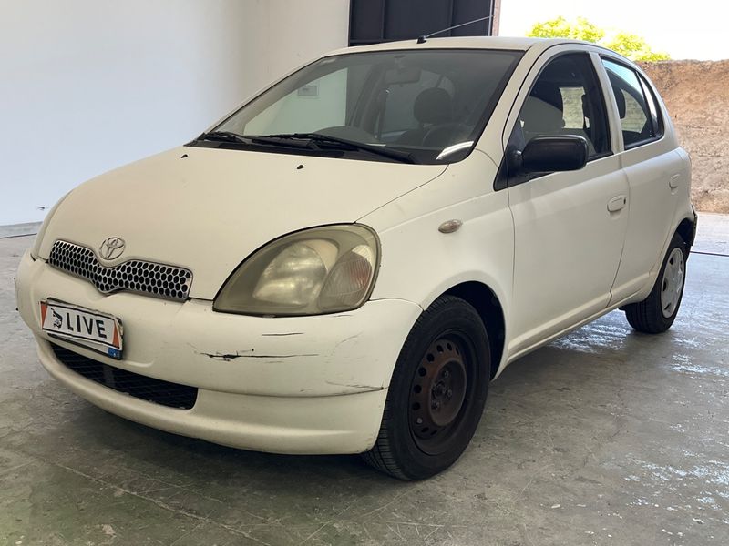 Toyota Yaris 1.0 VVT-i Sol