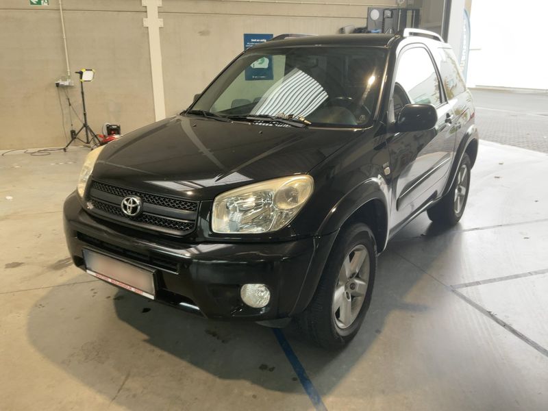 Toyota RAV 4 2.0 4x4