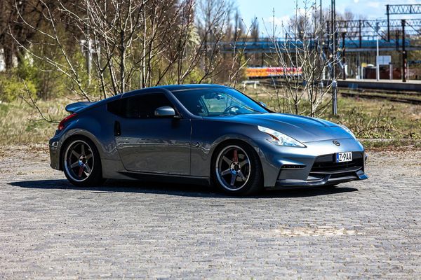 Nissan 370 Z Doinwestowana 370z