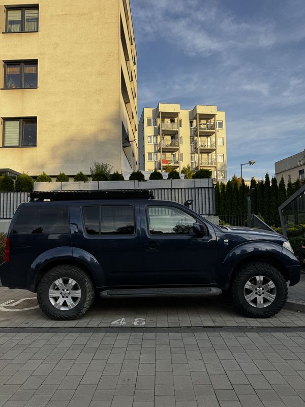 Nissan Pathfinder 4.0 V6 LPG | 2005 | Lift | 33” | Snorkel | Bagażnik pod namiot
