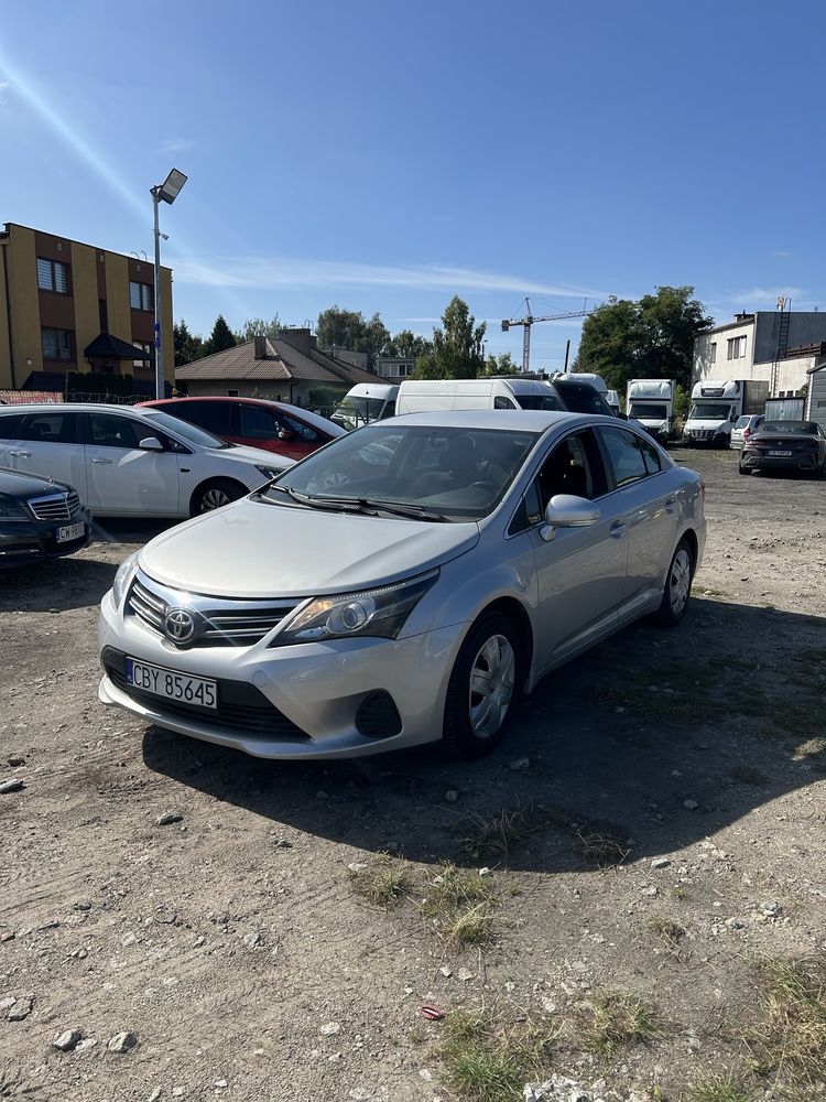 Toyota Avensis 1.8 LPG 2013