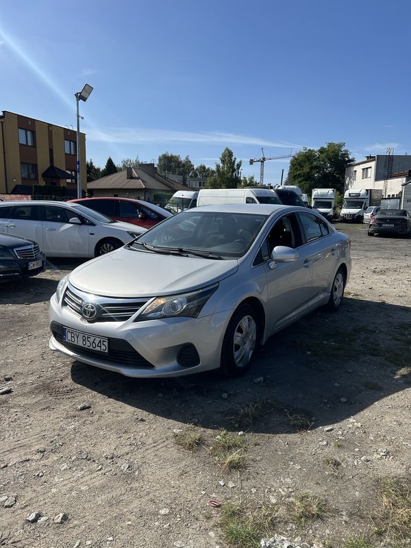Toyota Avensis 1.8 LPG 2013