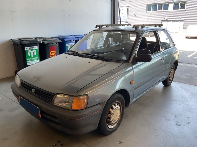 Toyota Starlet 1.3 XLi