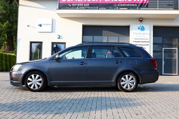 Toyota Avensis Station Wagon