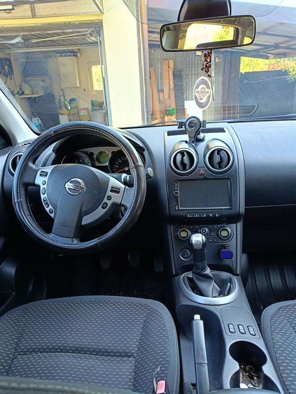 Nissan Qashqai 1.6 Petrol 2008