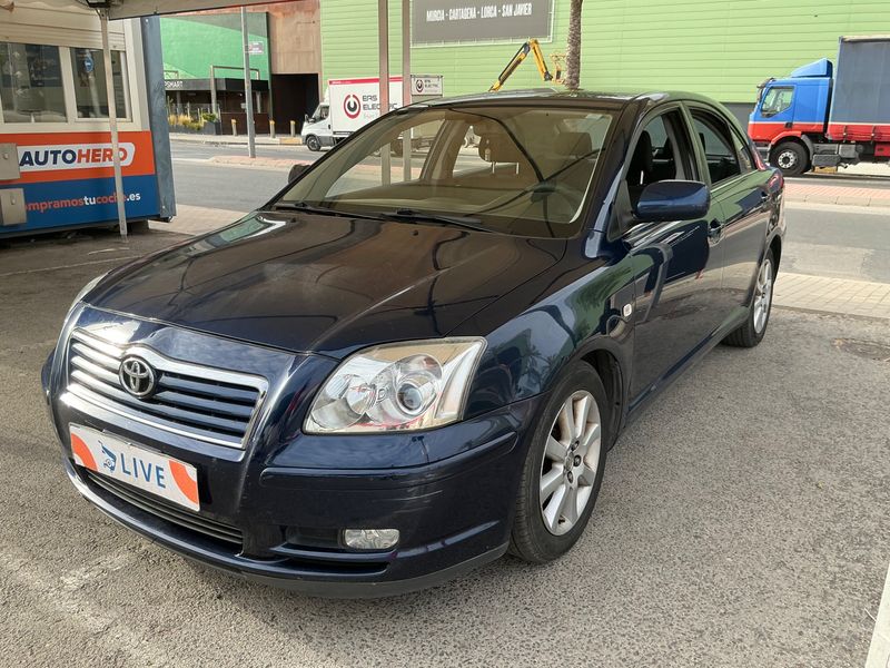 Toyota Avensis 1.8 Sol Liftback