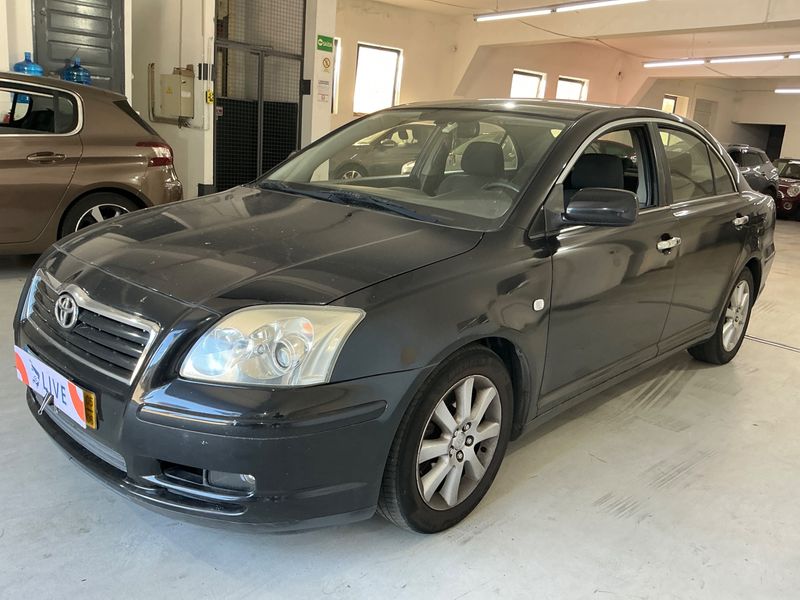 Toyota Avensis 2.0 D-4D Sol