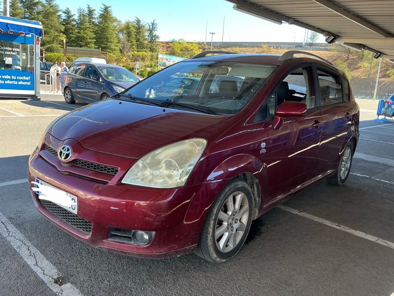 Toyota Corolla Verso 2.0 D-4D Luna