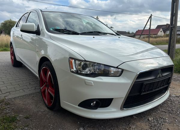 Mitsubishi Lancer 1.6 Petrol 2010