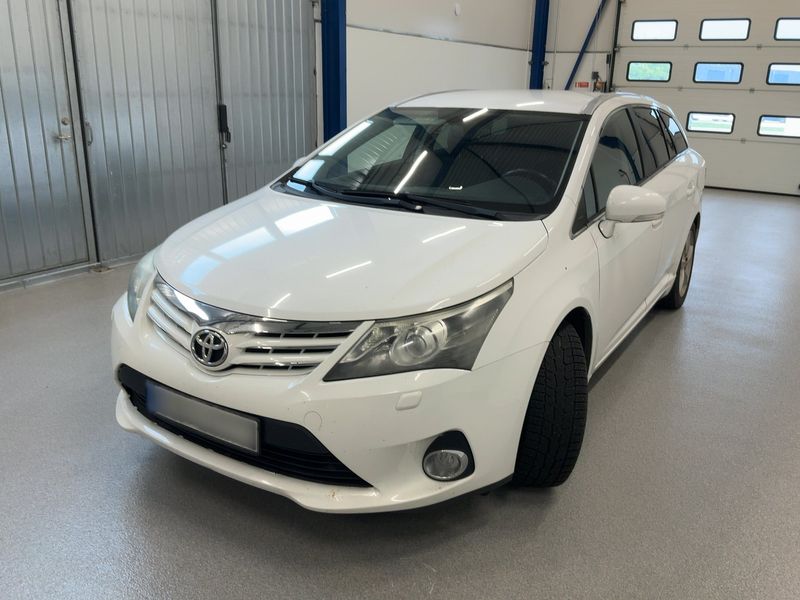 Toyota Avensis 1.8 Comfort