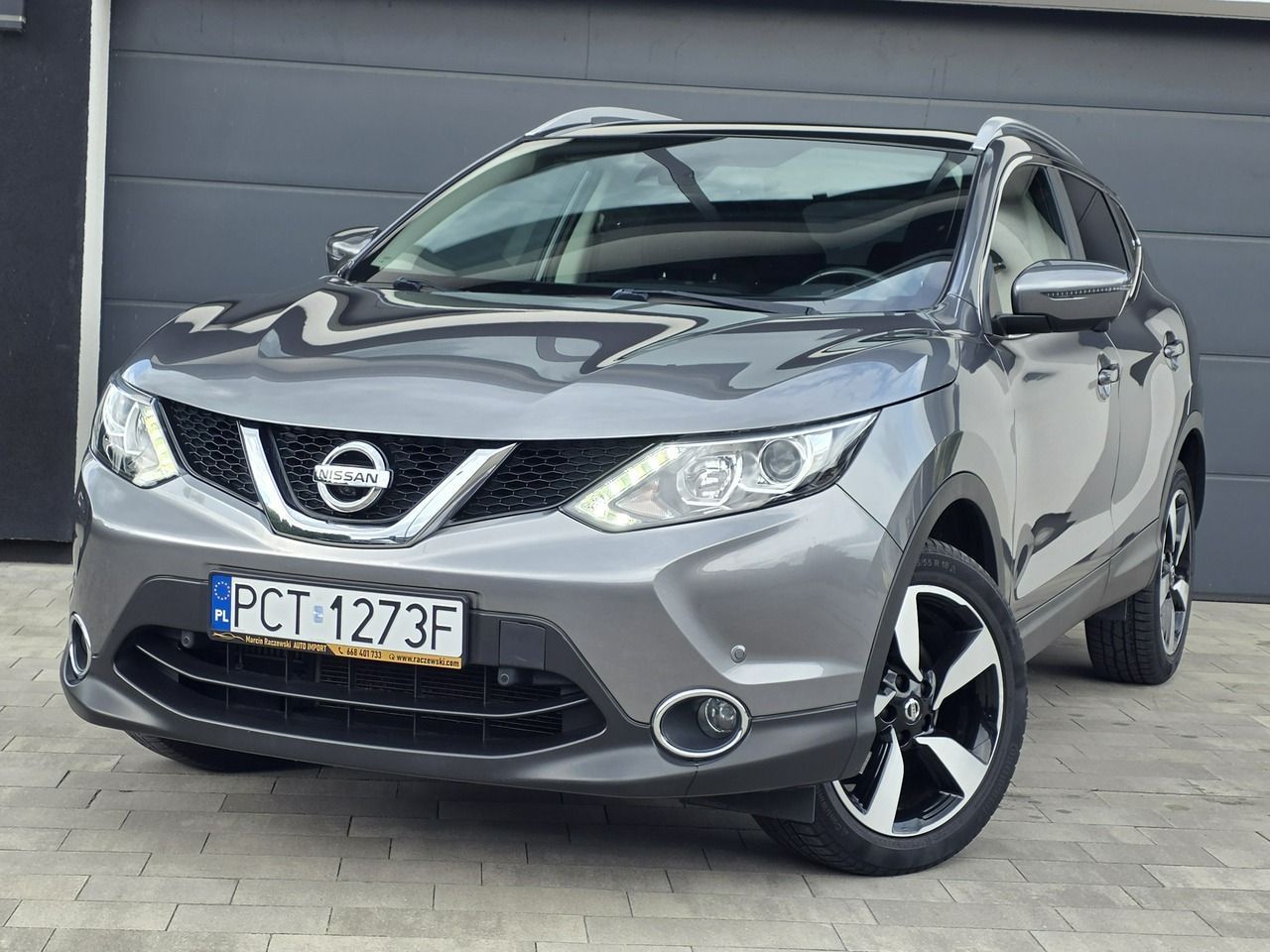 Nissan Qashqai 1.2 Petrol 2015