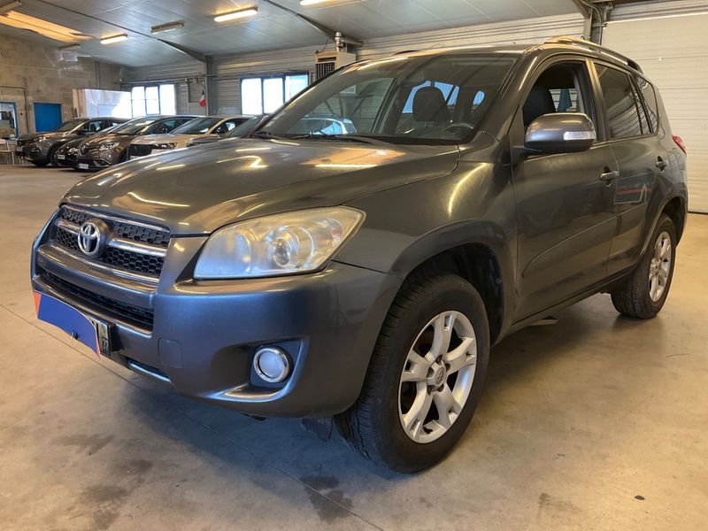 Toyota RAV 4 2.2 D-4D Life