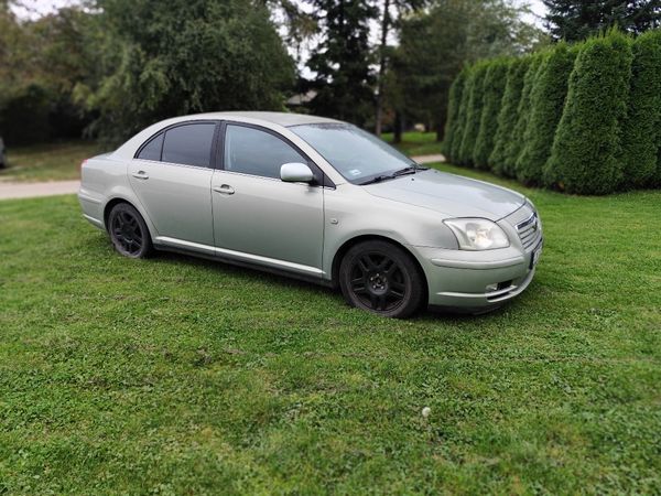 Toyota Avensis 1.6 LPG 2004