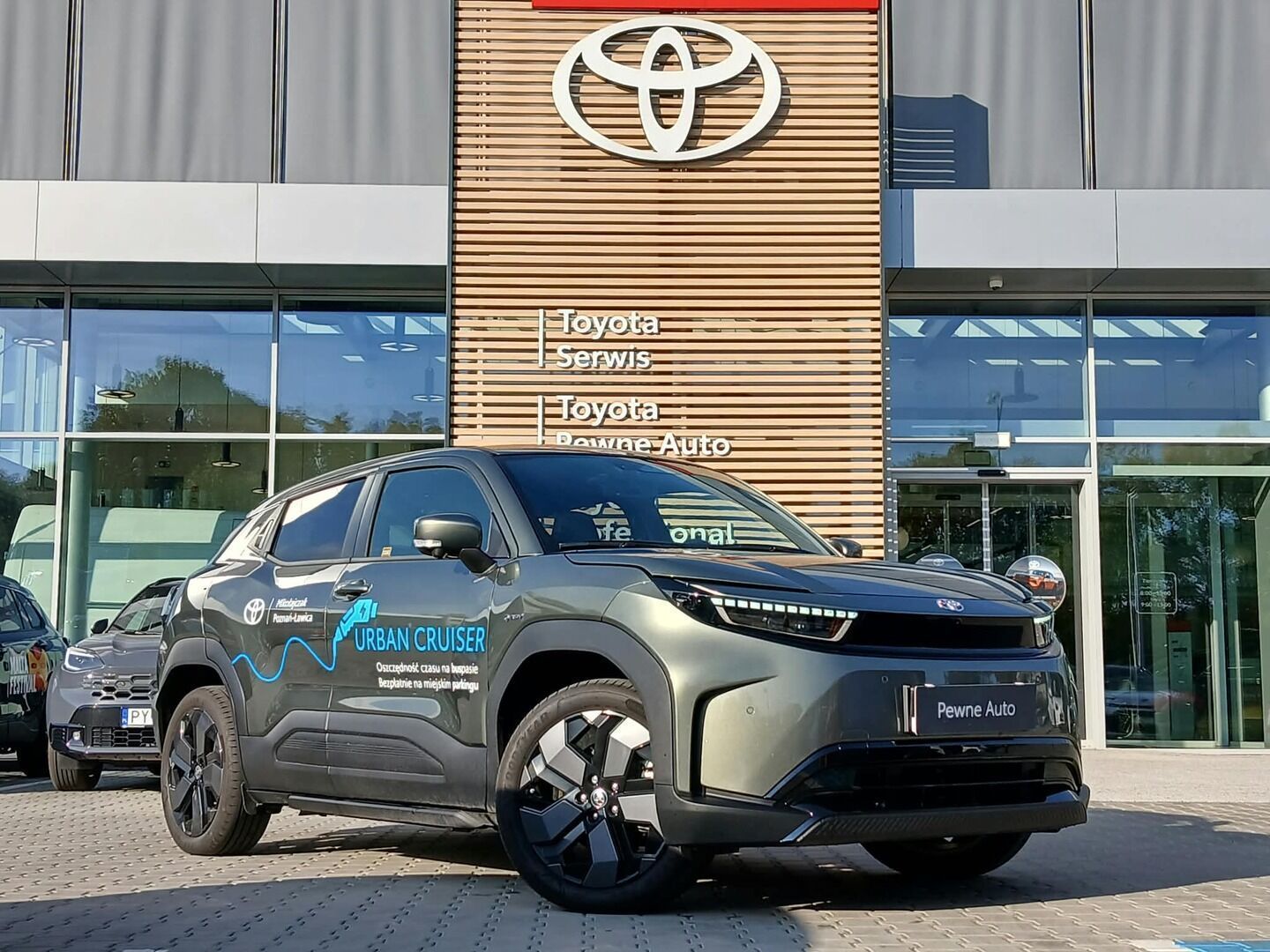 Toyota Urban Cruiser Urban Cruiser | 61kWh | 4x4 | Executive | FV23% | Salon PL | 1 wł. |