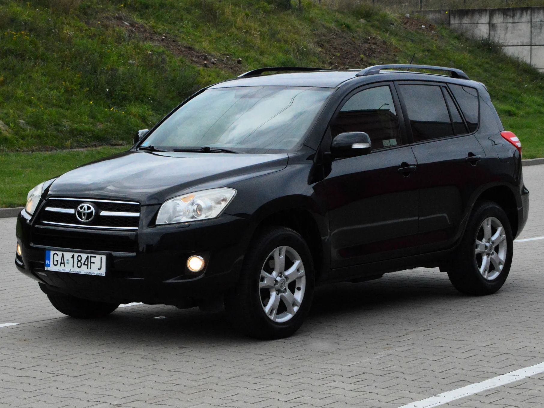Toyota RAV4 2,0VVTi 16V Benzyna 158KM 2009r Polski Salon Bezwypadkowy Serwisowany