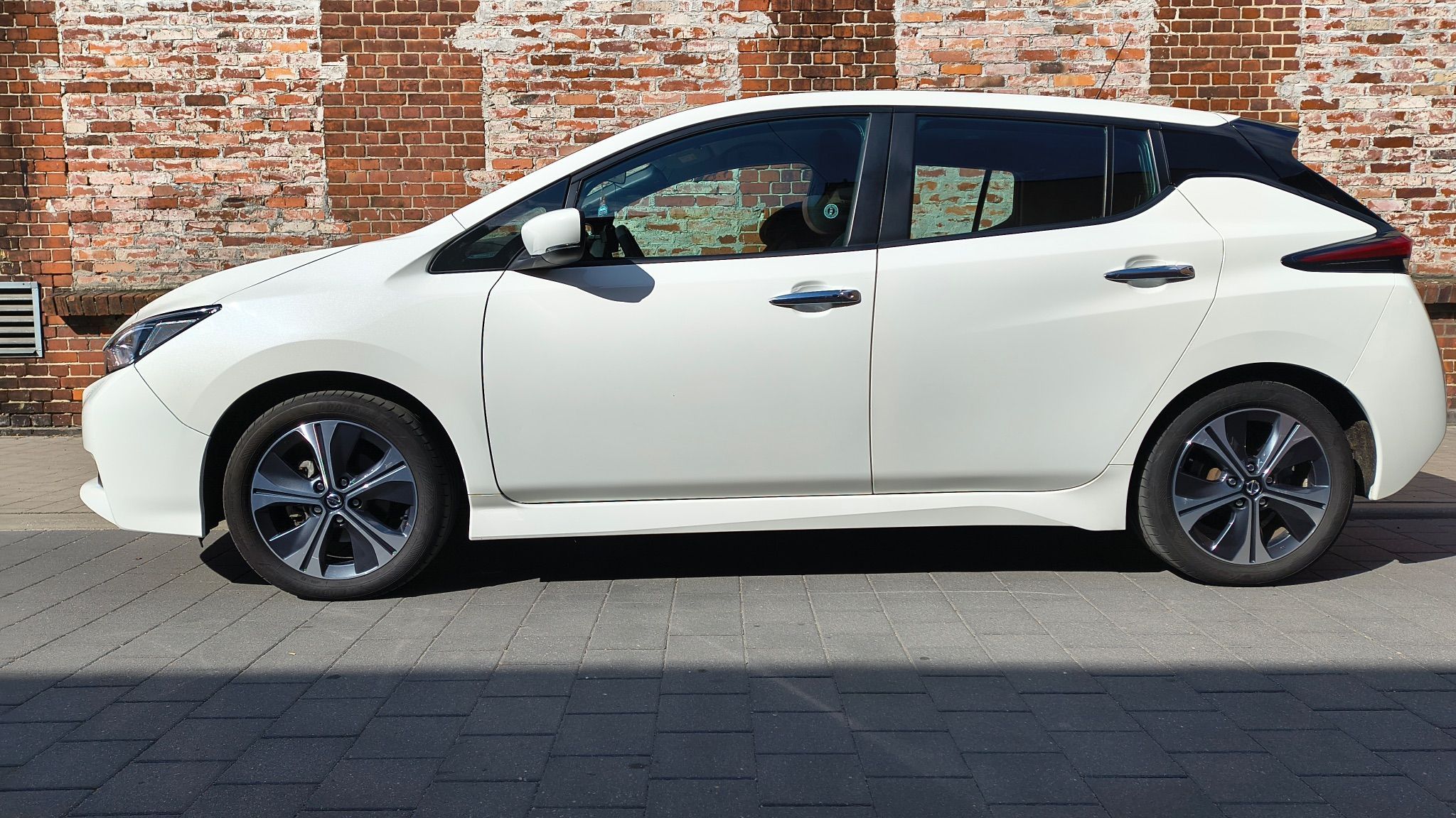 Nissan Leaf Electric 2020