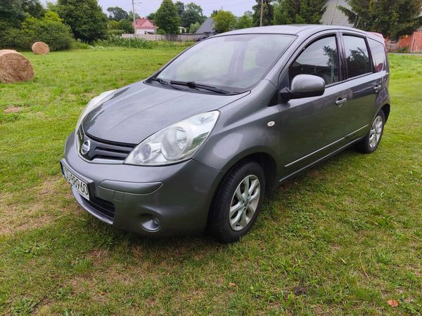 Nissan Note 1.4 Petrol 2011